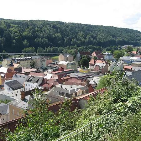 Haus Falkensteinblick شقة *
