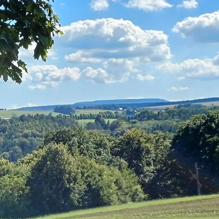 Haus Falkensteinblick شقة Rathmannsdorf
